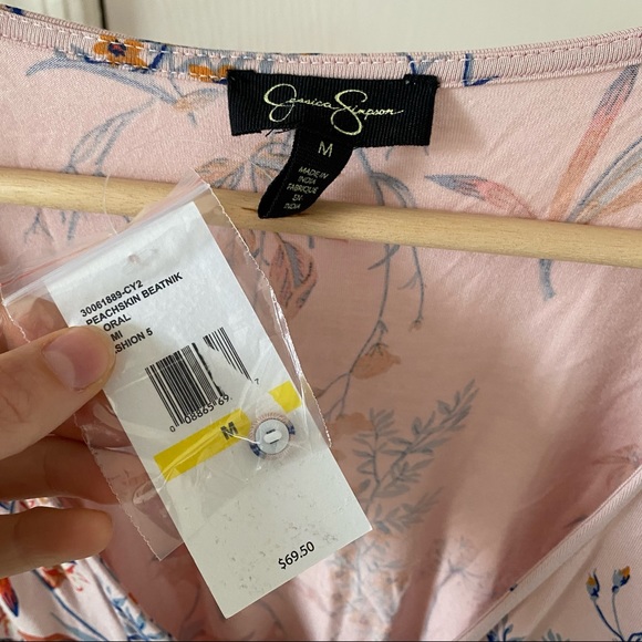 NEW✨Jessica Simpson • Soft Pink Floral Romper - Picture 6 of 8